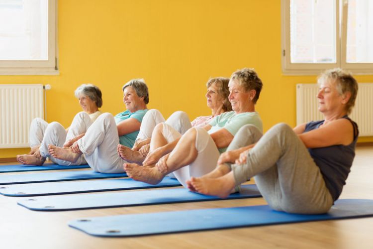 Rückentraining im Alter